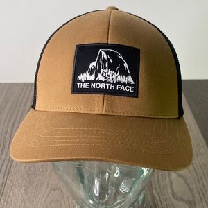 The North Face Tan Hat Flex Fit Small / Medium